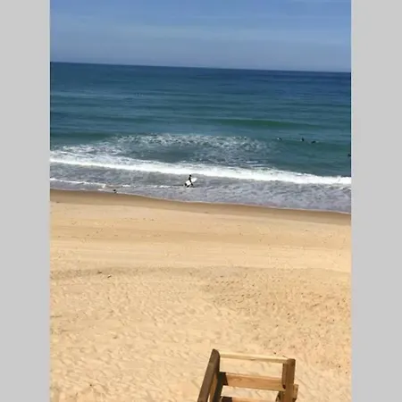 Maison A 300m De La Plage, Quartier Calme Сasa de vacaciones *