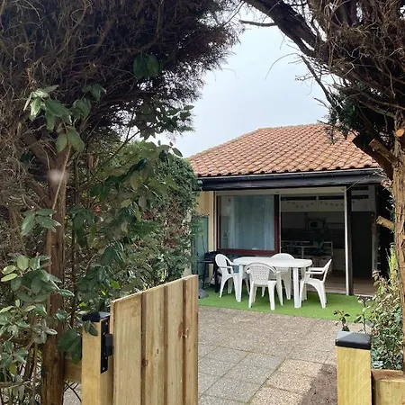 Maison A 300m De La Plage, Quartier Calme