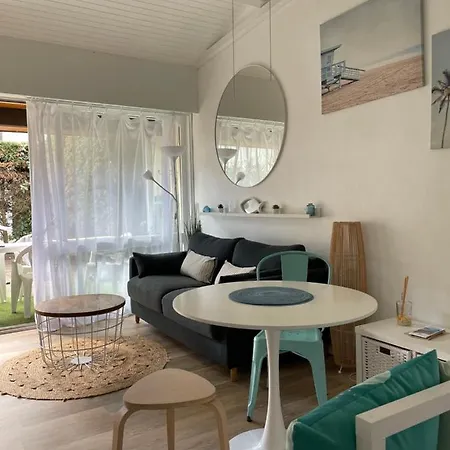 Maison A 300m De La Plage, Quartier Calme Сasa de vacaciones