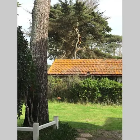 Дом отдыха Maison A 300m De La Plage, Quartier Calme