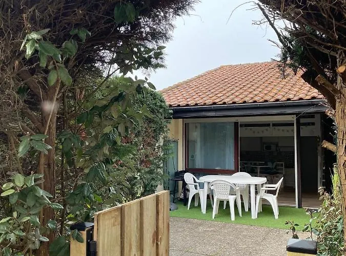 Maison A 300m De La Plage, Quartier Calme